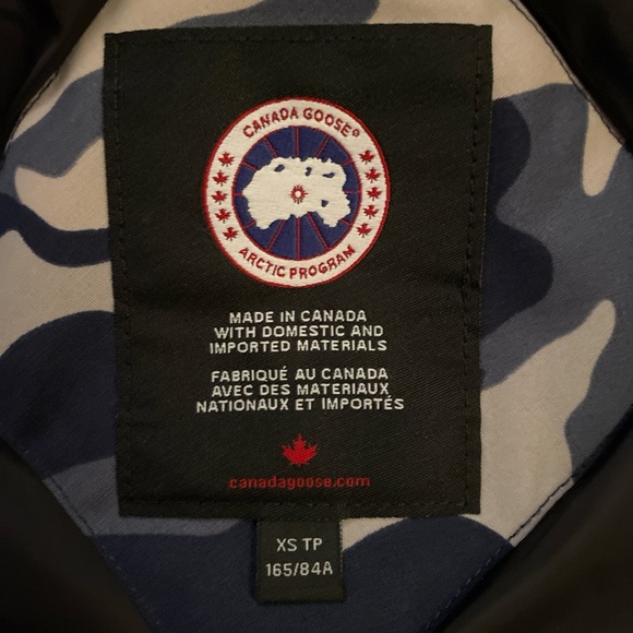 Authentic Canada Goose Camo Jacket - Picture 3 of 4